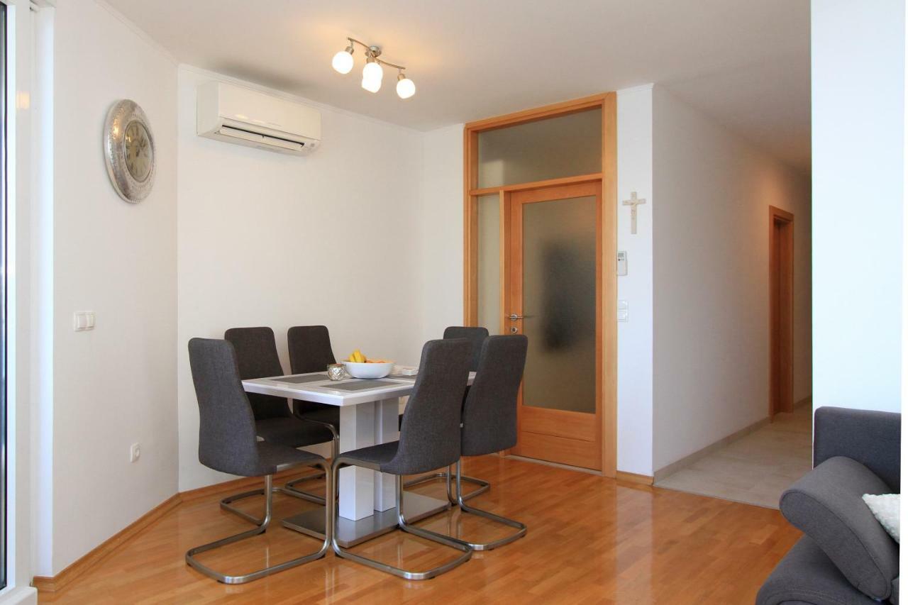 Luxury Omis Apartment Esterno foto