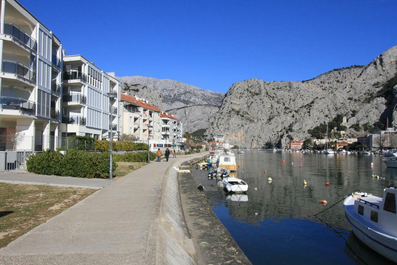 Luxury Omis Apartment Esterno foto
