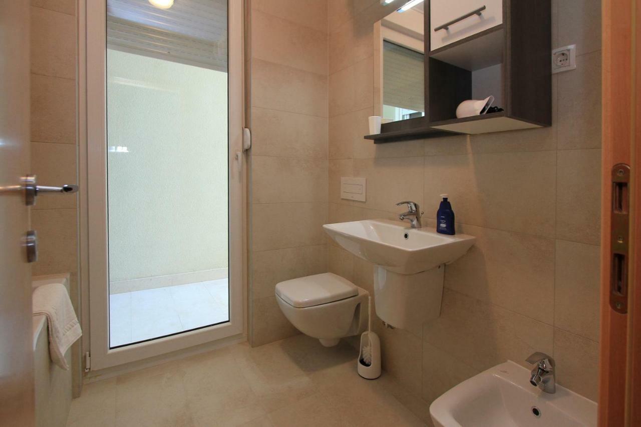 Luxury Omis Apartment Esterno foto